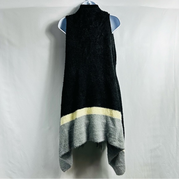 NWT David and Young Black Open Front Shawl Sleeveless Sweater Cardigan - Picture 2 of 6